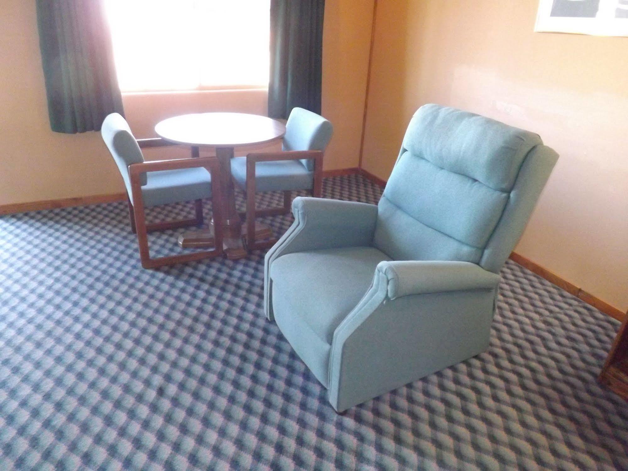 Tristar Inn Xpress ทูคัมคารี ภายนอก รูปภาพ