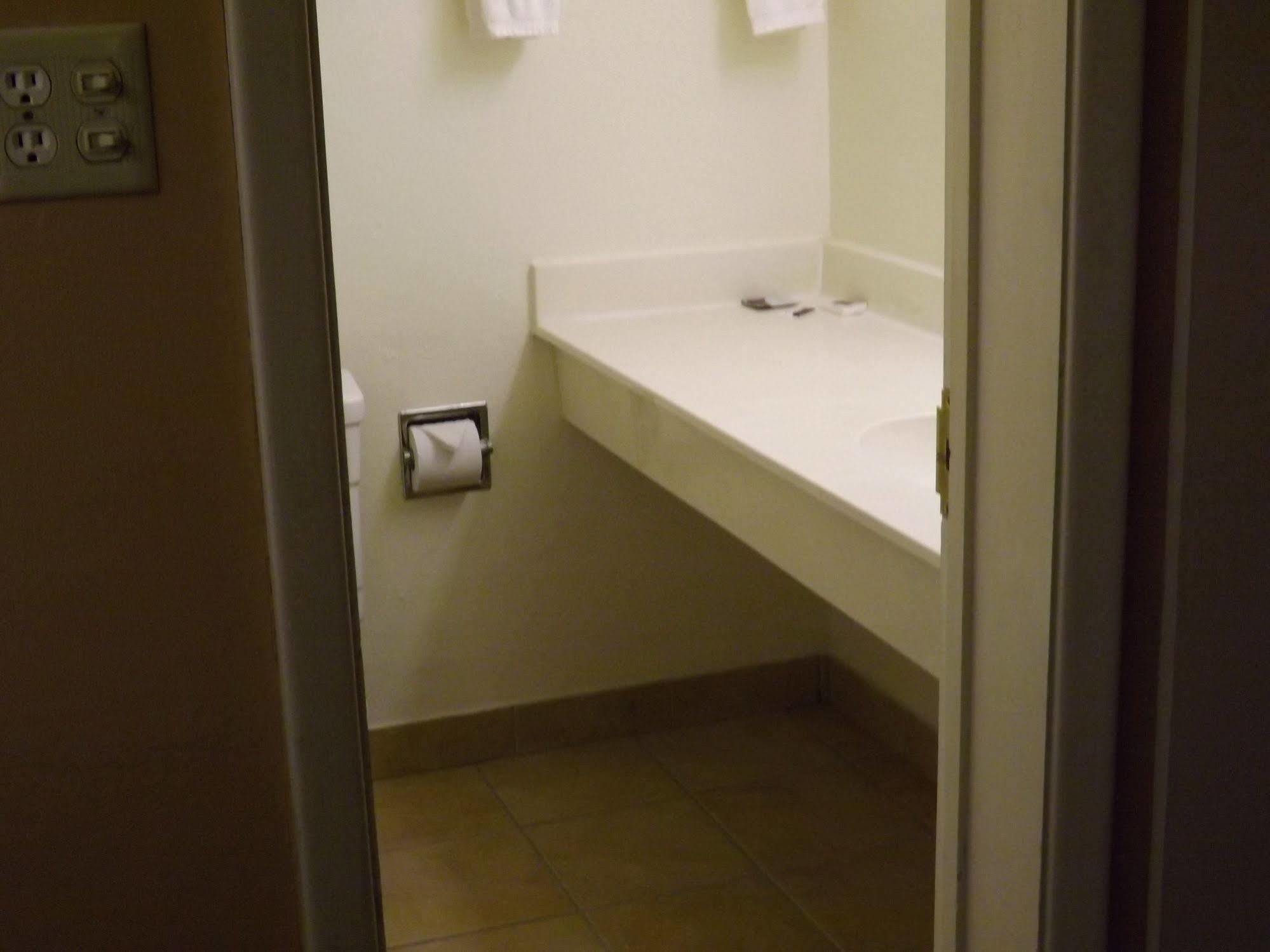 Tristar Inn Xpress ทูคัมคารี ภายนอก รูปภาพ